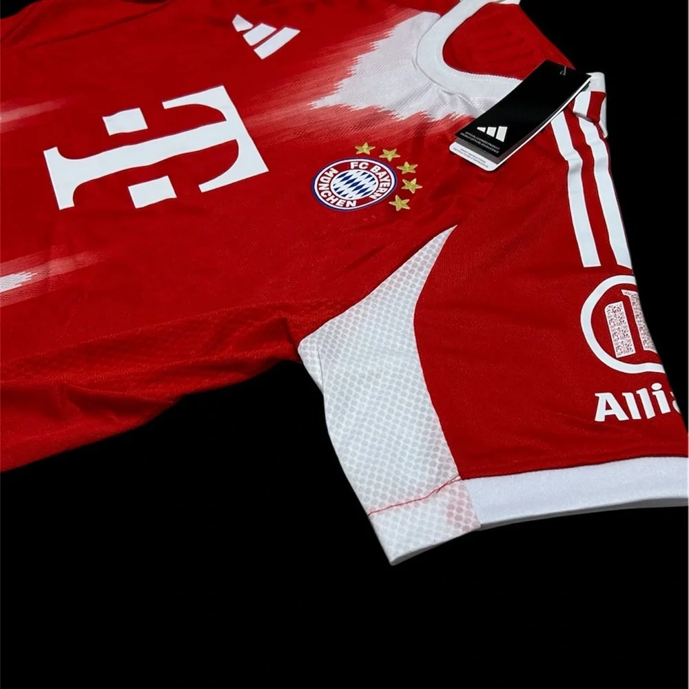 Bayern Munich 2025/26 Home Player Match Player Version Jersey PLAYERS AVAILABLE
